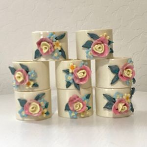 Set 8 Floral Napkin Holders